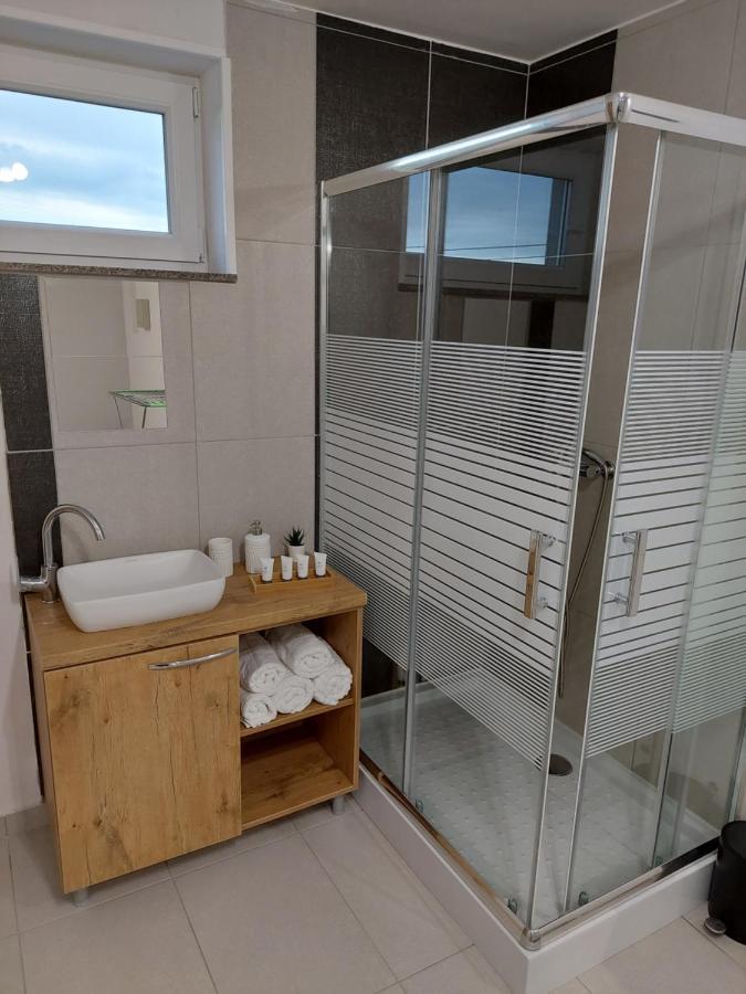 Apartma Vali Leilighet Gradisca Eksteriør bilde